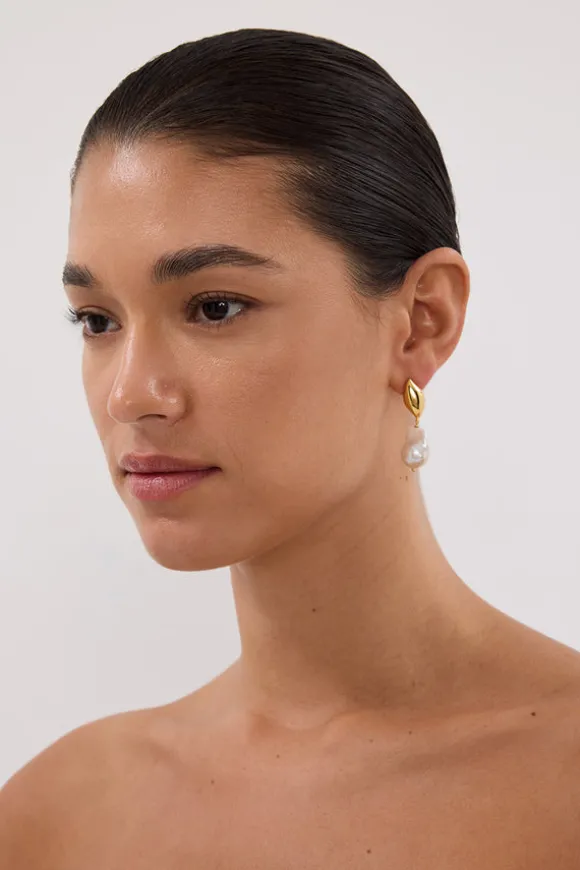 AMBER SCEATS ISOLA EARRING GOLD