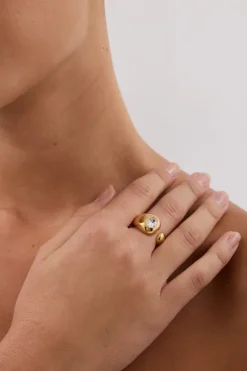 AMBER SCEATS VESPER RING GOLD