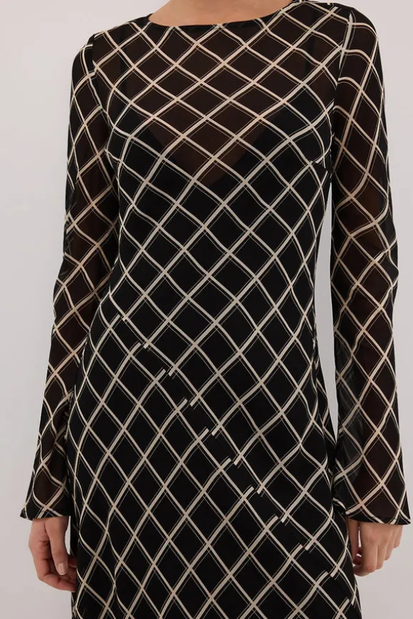 ARLINGTON BLACK LONG SLEEVE MIDI DRESS