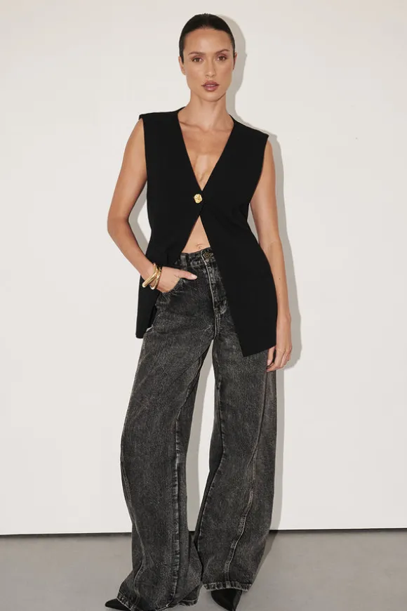 CARSON WASHED BLACK TALL WIDE LEG JEAN