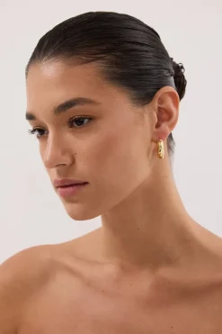 F+H GOLD HAMMERED CHUBBY HOOPS