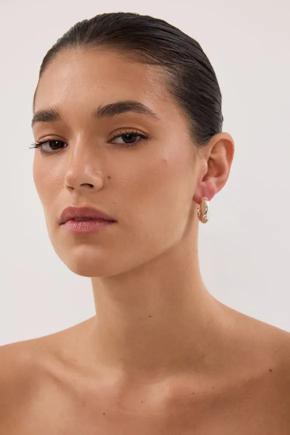 F+H SILVER HAMMERED CHUBBY HOOPS
