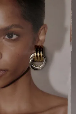 HEAVEN MAYHEM MINI KNOT MIXED EARRING
