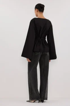 IVY BLACK LONG SLEEVE TOP