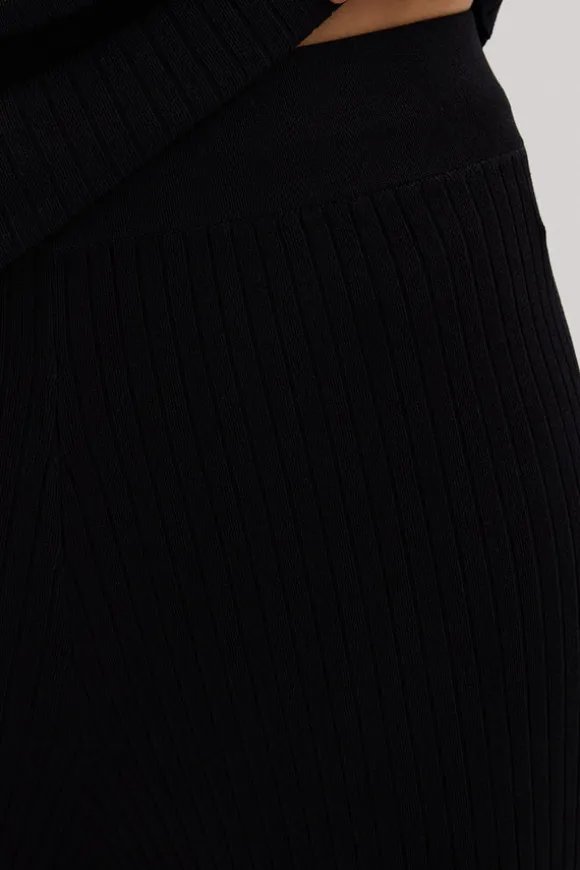 JOY BLACK KNIT PANT
