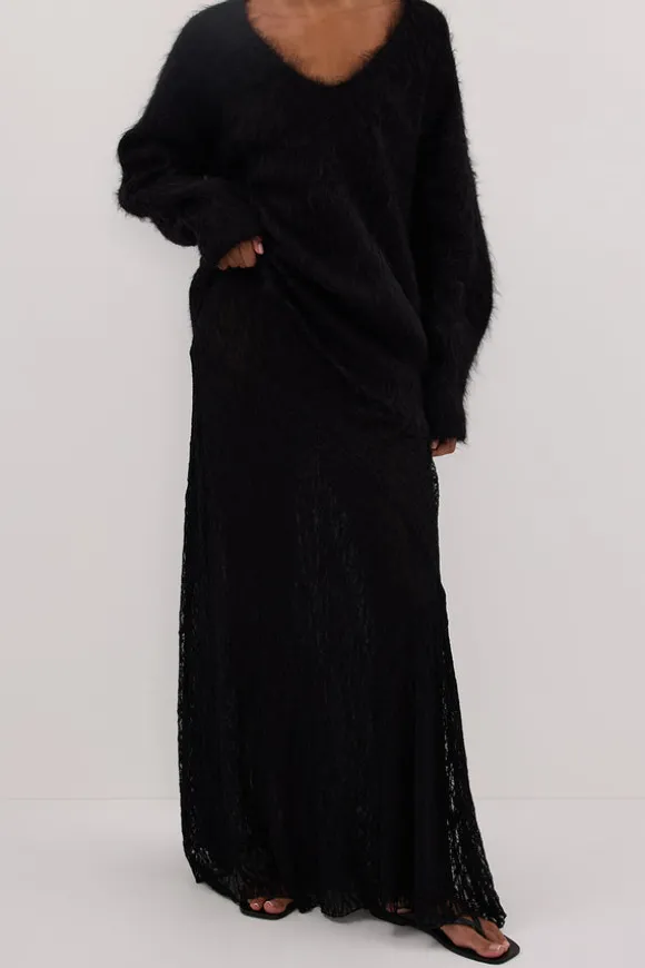 LIZZIE BLACK LACE MAXI SKIRT