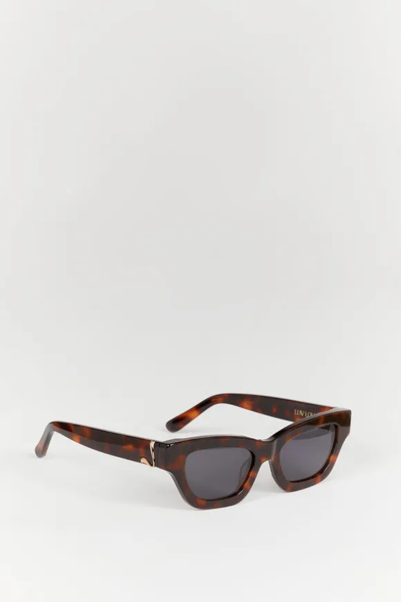 LUV LOU THE CARMEL TORT SUNGLASSES