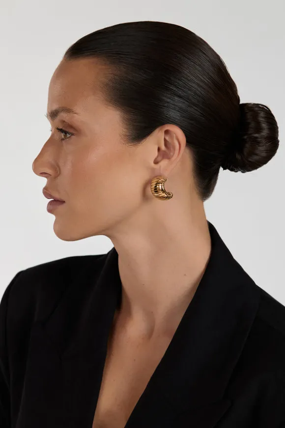 MÉGA STEP GOLD EARRING