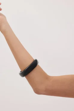 NOAH THE LABEL BLACK RESIN BANGLE