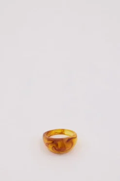 NOAH THE LABEL BROWN CHUNKY RESIN RING