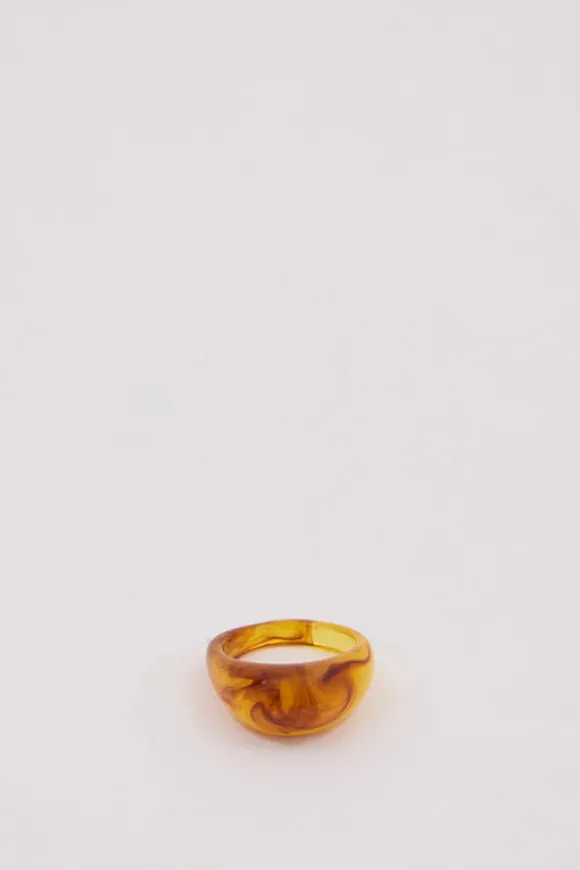 NOAH THE LABEL BROWN CHUNKY RESIN RING