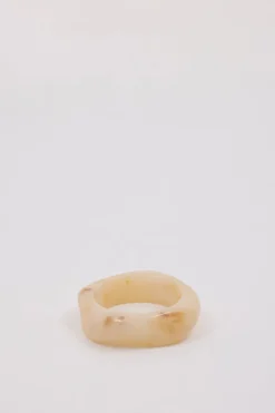 NOAH THE LABEL CREAM RESIN BANGLE