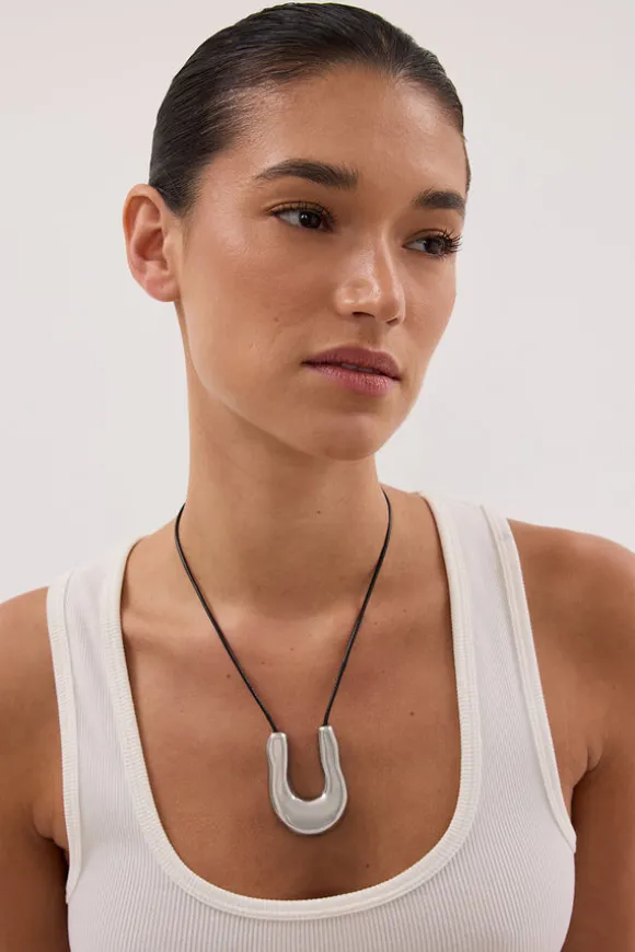 NOAH THE LABEL SILVER FLUID NECKLACE