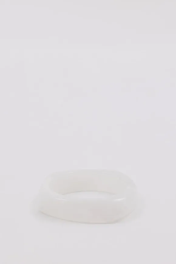 NOAH THE LABEL WHITE RESIN BANGLE