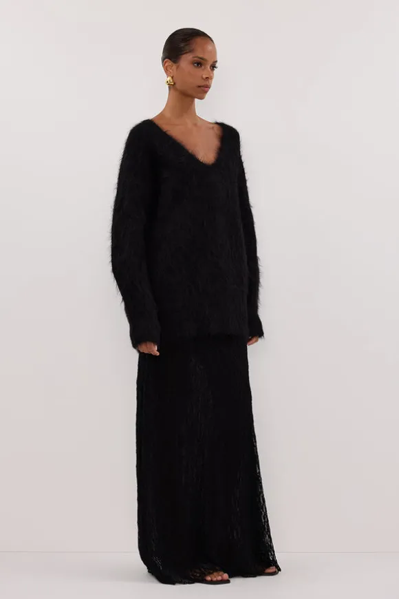 SALMA BLACK V NECK JUMPER