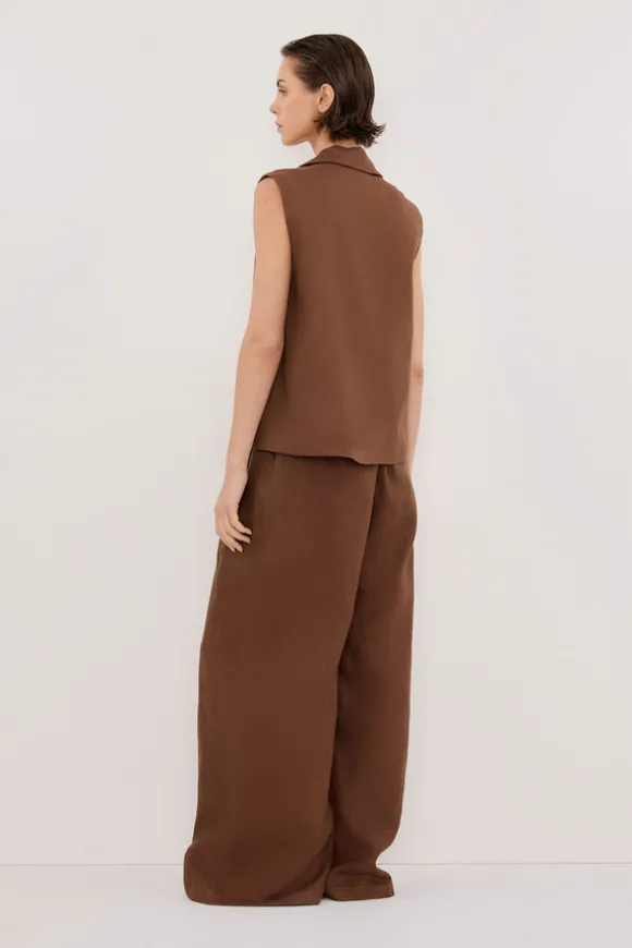 SELAH FONDANT LINEN SLEEVELESS VEST