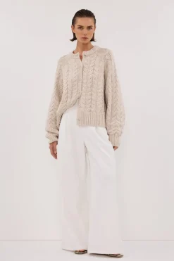 TOM CHALK CABLE KNIT CARDIGAN