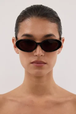 VELVET CANYON BLACK POET SUNGLASSES